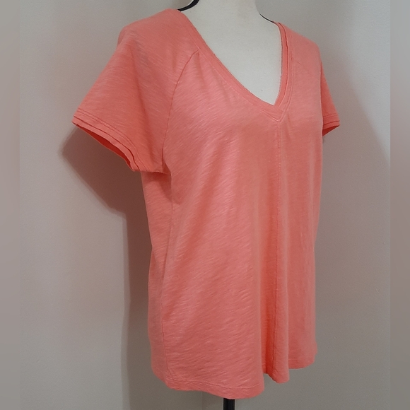 *FINAL SALE* NWT Bobi Double V-Neck Tee - Picture 4 of 7